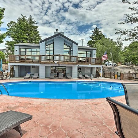 Sunny Osage Beach With Balcony And Lakefront View Exterior photo